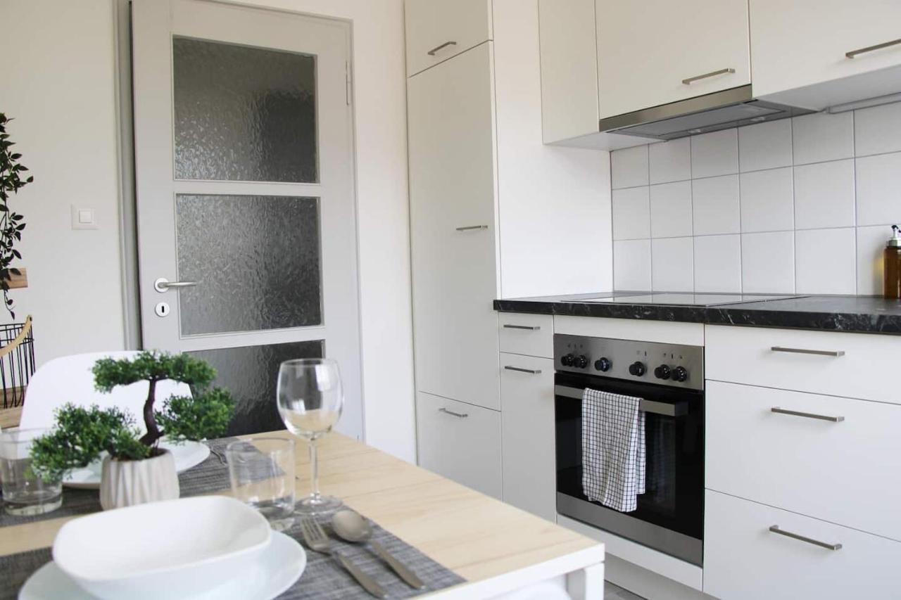 New & Modern Apartment With Beautiful Lake View! Lugano Exterior photo